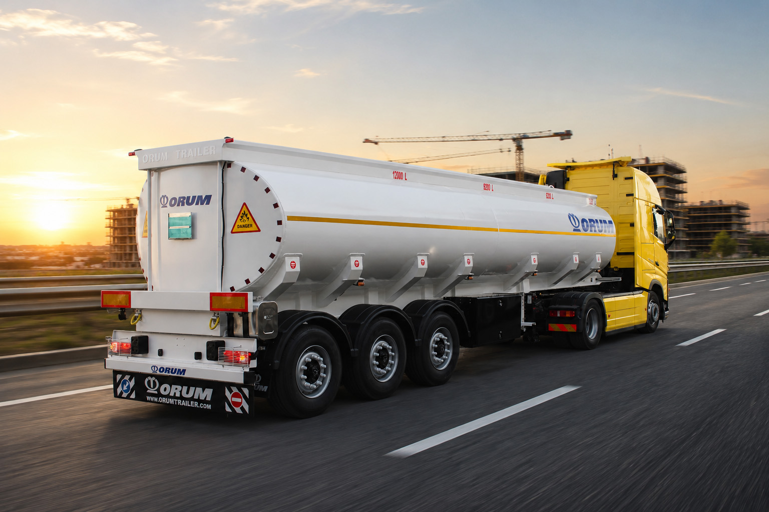 fuel-tanker-trailer2 شیرآلات و سیستم تخلیه تریلر تانکر سوخت